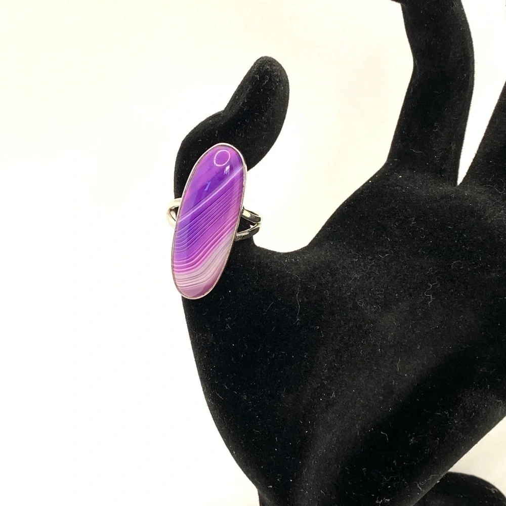 925 Sterling Silver Purple Striped Agate Ring size 7.5 vintage Statement